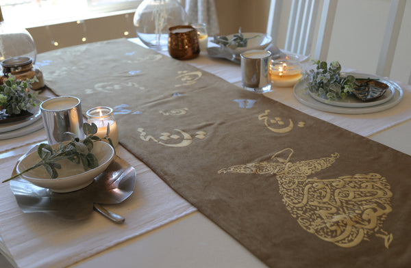 Hich Table Runner