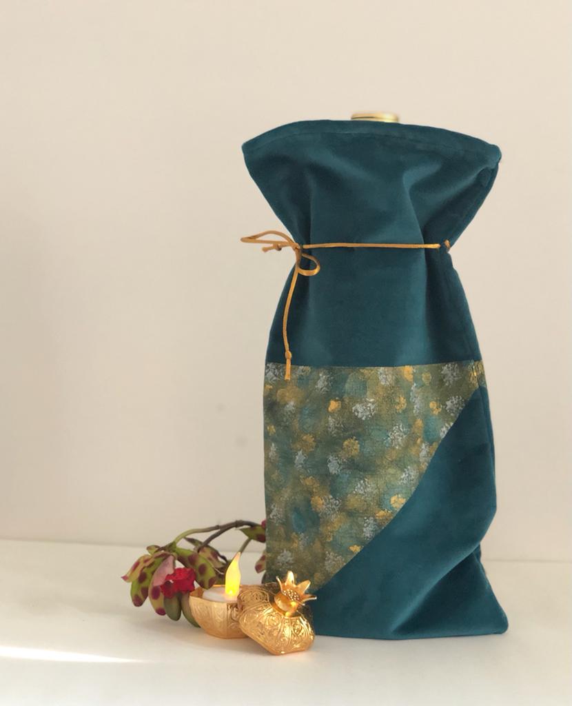 Teal & Gold Wine Bag