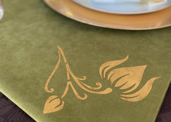 Green Placemats & Runner Set